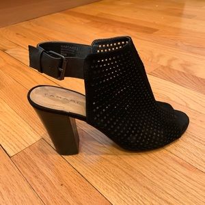 Tahari Heels